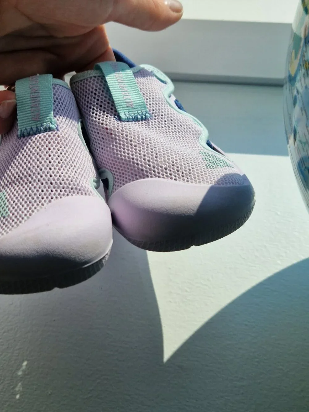 Water sandals grils size 7US